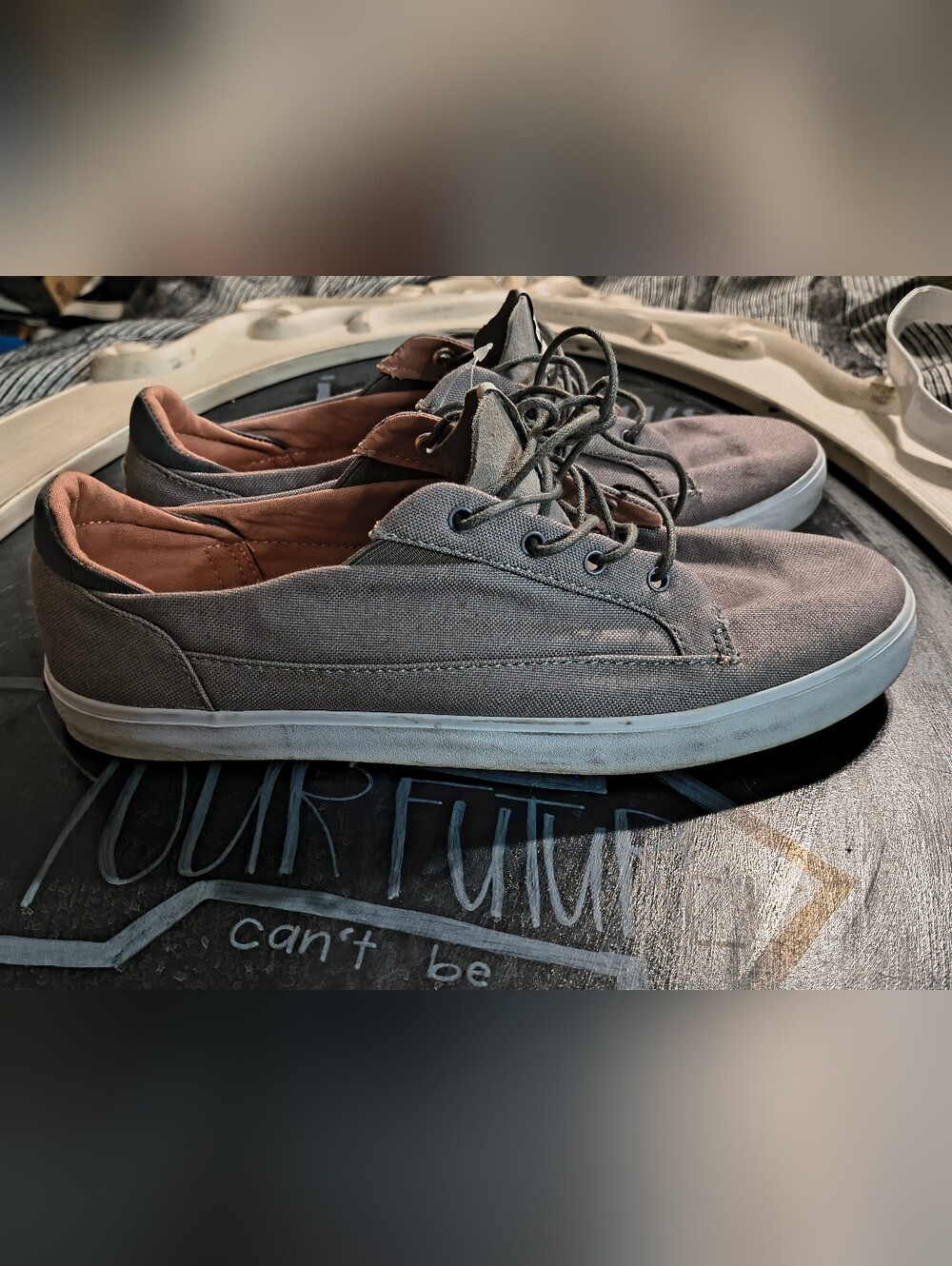 Reef Men's Canvas Lace-Up Loafers in Mauve